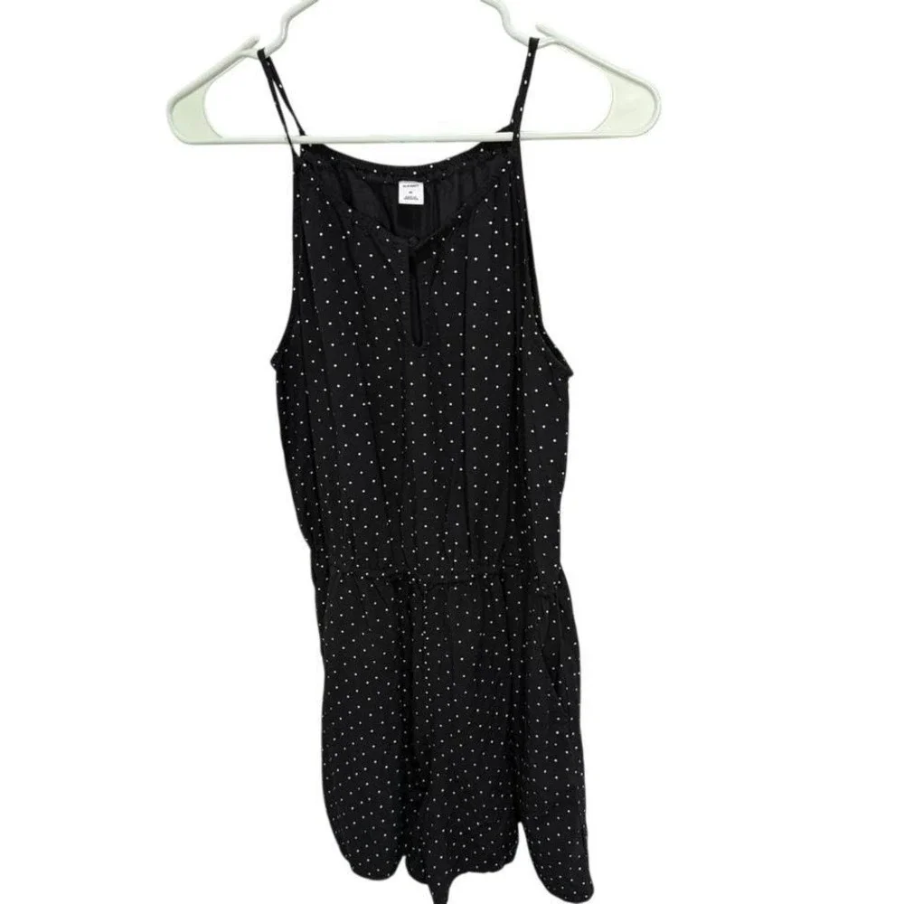 Old Navy Womens Polka Dot Sleeveless‎ Romper Black White Size M Keyhole Pocket